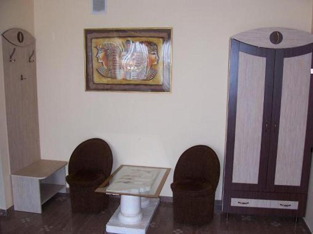 Hotel Faraon Kielce Habitación foto
